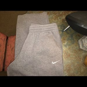 Men’s Nike XL Sweatpants